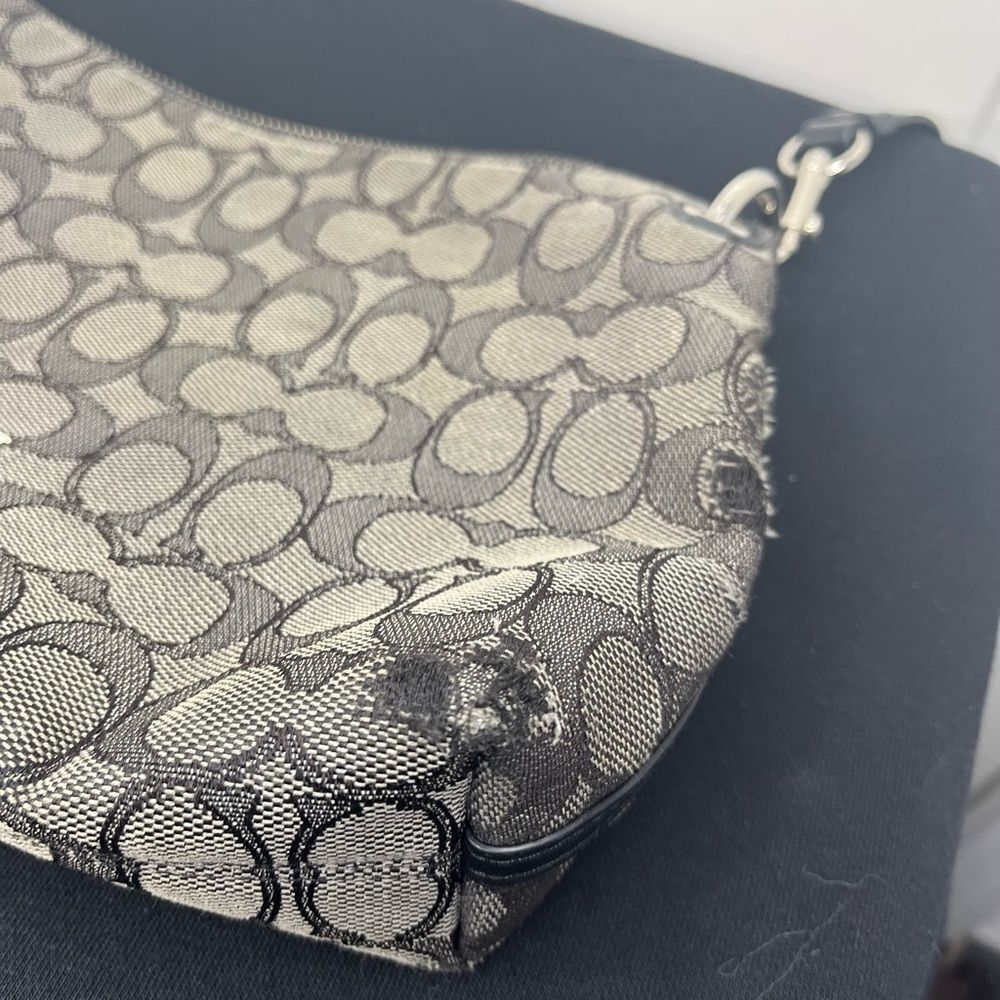 Coach Charley Signature Crossbody-F55663​​​ - Picture 7 of 16